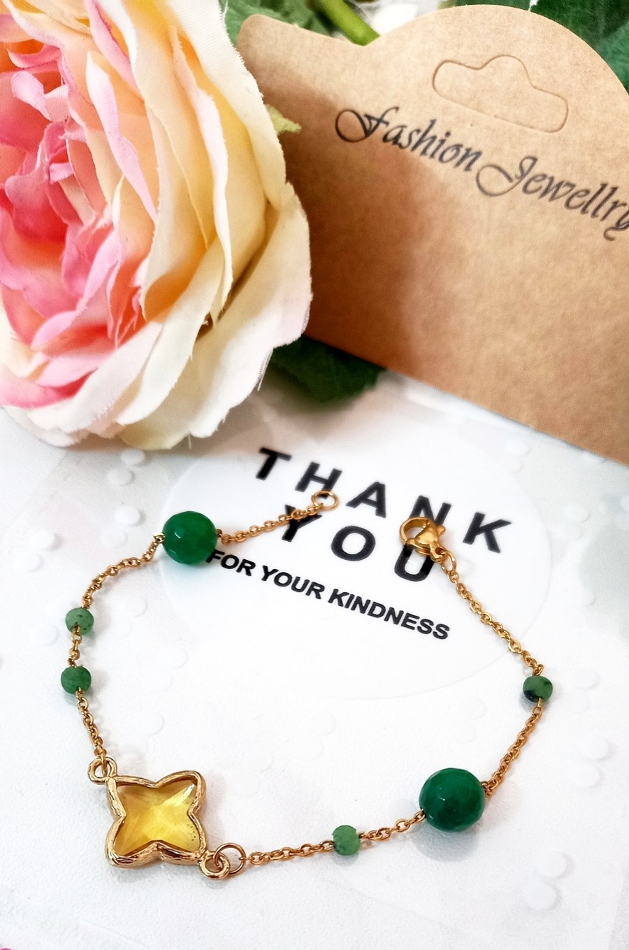 دستبند زنانه سنگ عقیق تراشخورده سبز استیل با پلاک کریستال